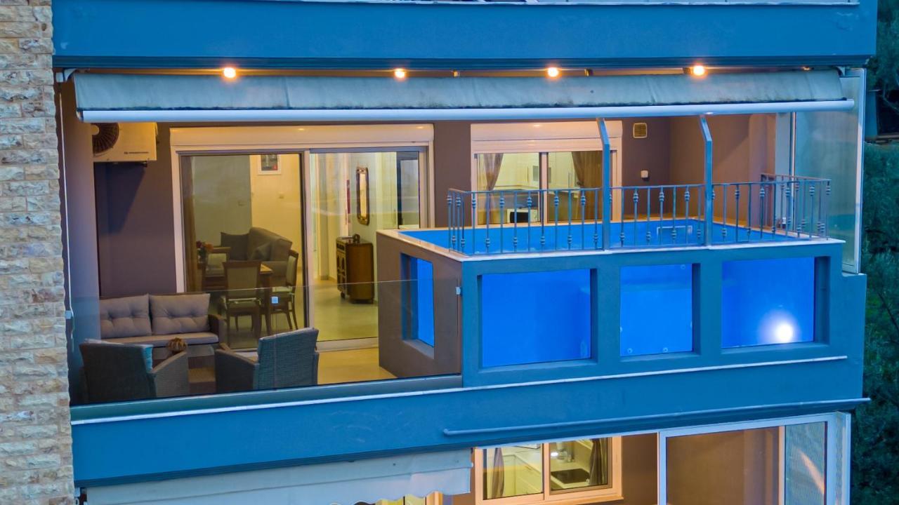 Grand Suites With Private Pools Calamata Exterior foto