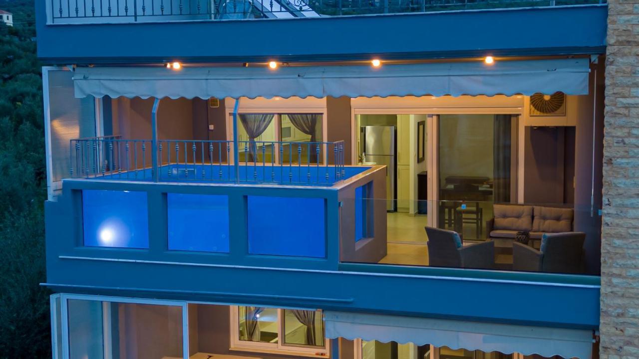 Grand Suites With Private Pools Calamata Exterior foto