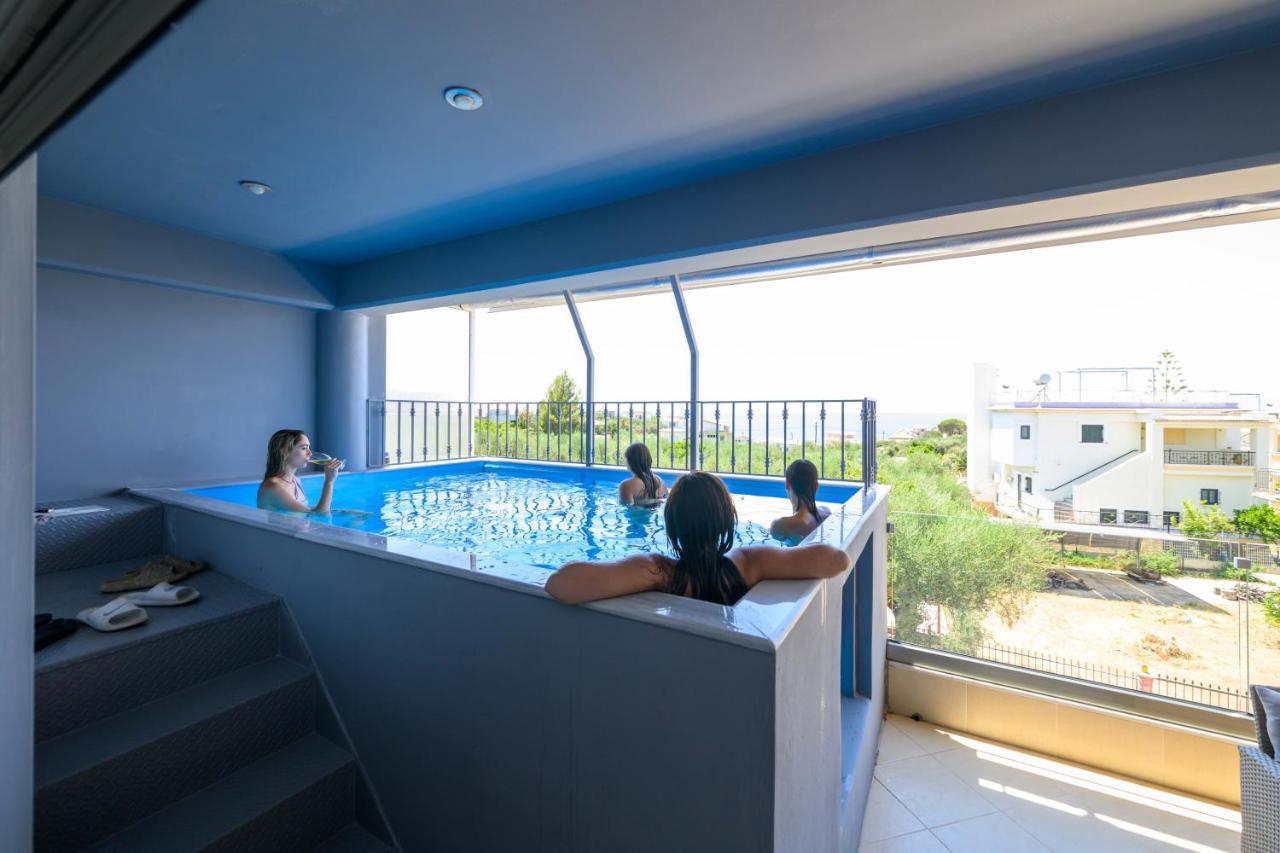 Grand Suites With Private Pools Calamata Exterior foto
