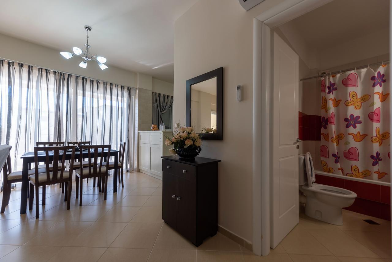 Grand Suites With Private Pools Calamata Exterior foto