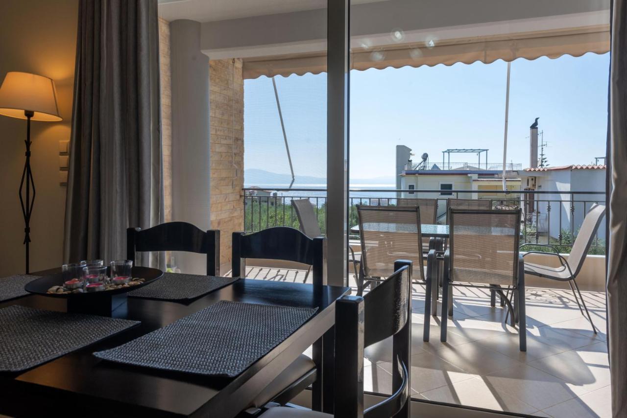 Grand Suites With Private Pools Calamata Exterior foto
