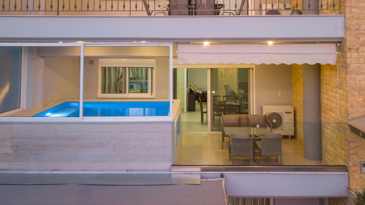 Grand Suites With Private Pools Calamata Exterior foto